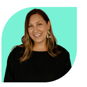 Mullet.Tessa Leaf Headshot